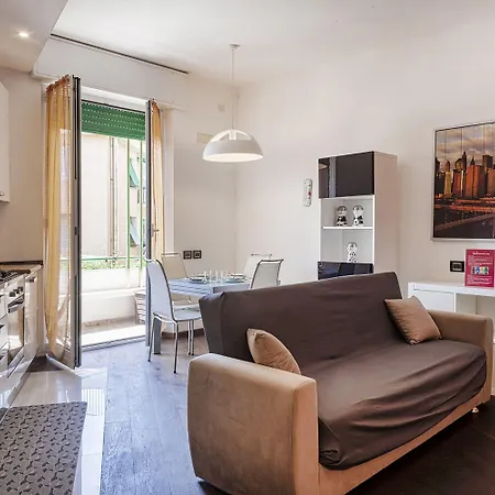 Sturla With Balcony By Wonderful Italy Appartement